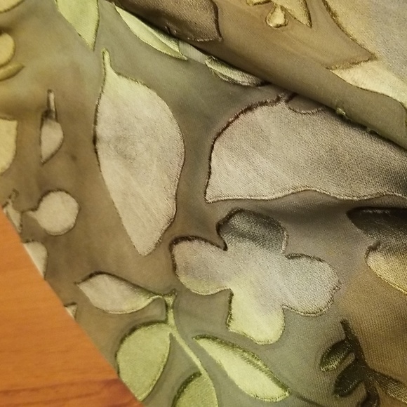 Vintage Laureate  Cropped, High/Low Top, Green Leaf, Cleaned, Size Small, $25 - Picture 6 of 9